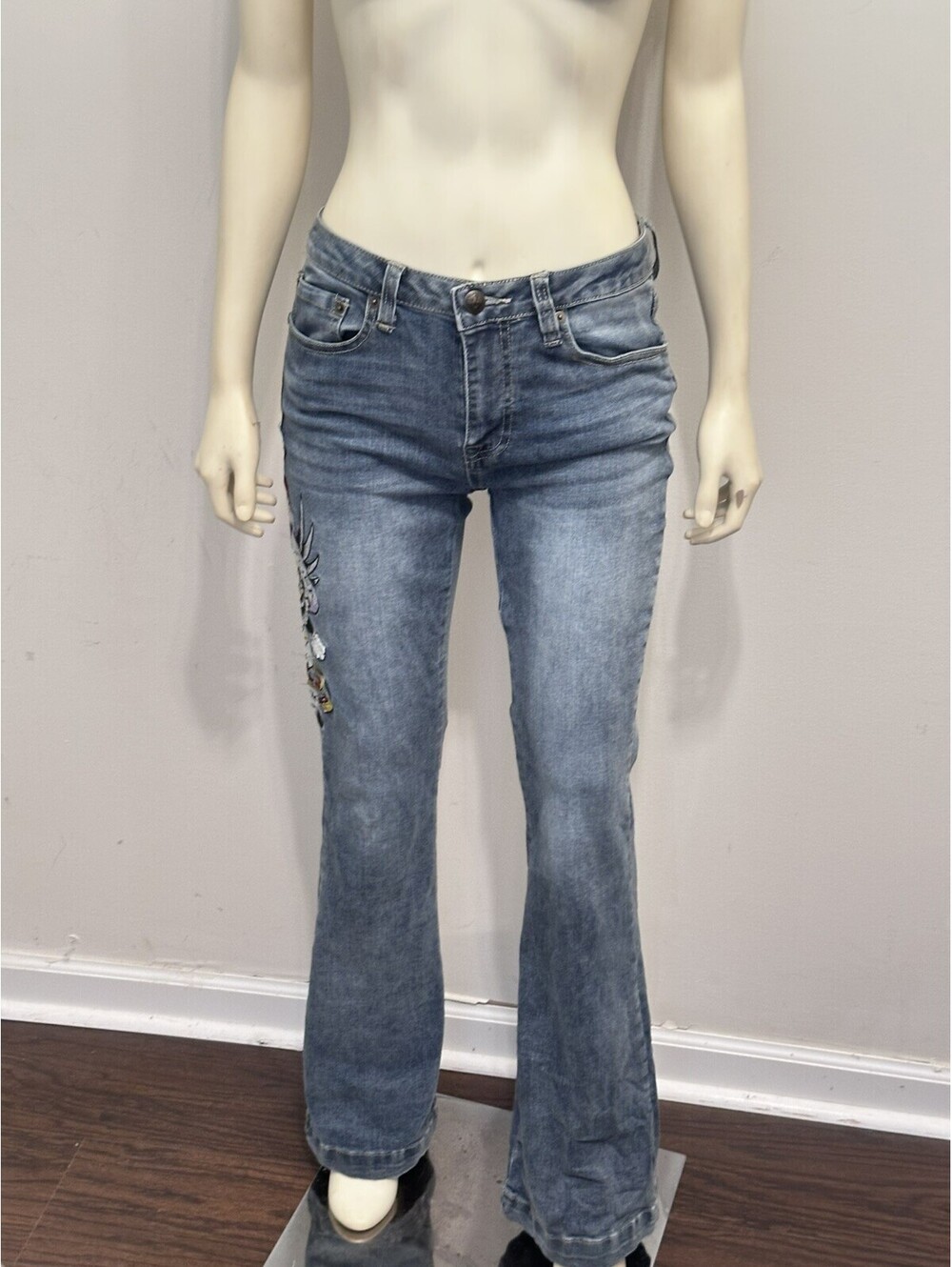 Vintage Ed Hardy Brave Hearts Y2K flare Leg Jeans Women's Size 28x31